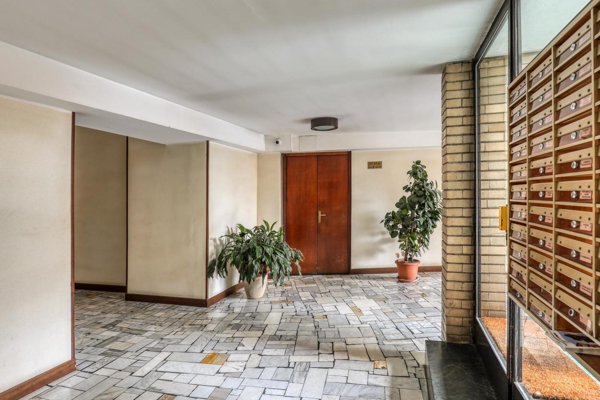 Suite Angolo Alla Stazione - Appartamento Con Terrazzo Panoramico Pavía Exterior foto