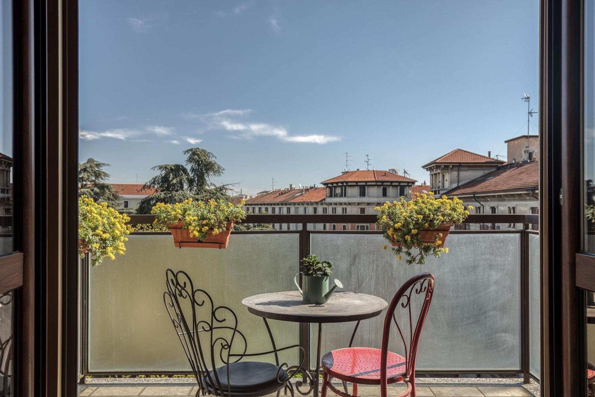 Suite Angolo Alla Stazione - Appartamento Con Terrazzo Panoramico Pavía Exterior foto
